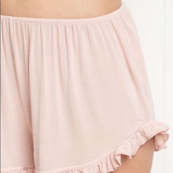 BRANDY MELVILLE Vodi Short - Picture 3 of 3